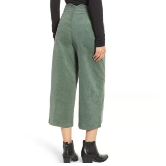 Urban Outfitters BP Green Corduroy High Rise Wide Leg Pants Scallop Waist Small - Picture 2 of 6